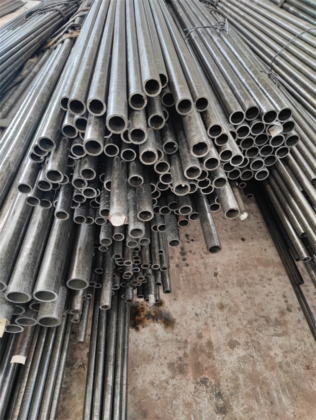 南阳精密光亮无缝钢管厂