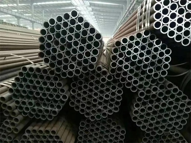 南阳20#石油裂化用无缝钢管